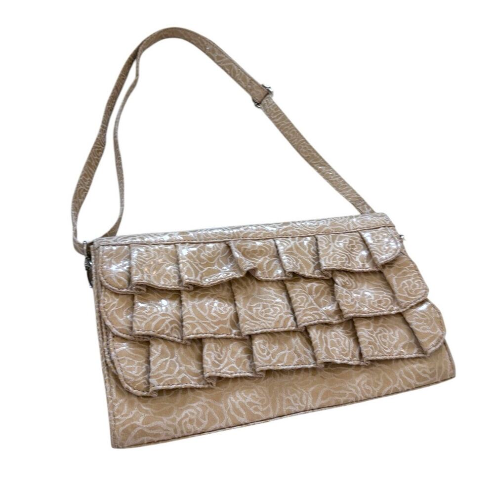 Genna De Rossi Beige Patent Floral Ruffle Shoulder Bag Y2K Vintage Clutch Purse